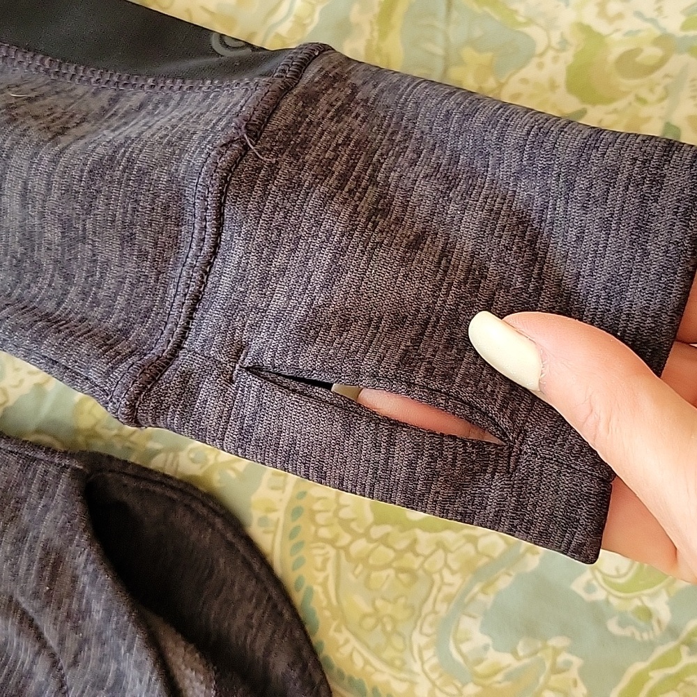 CHAMPION FLEECE LINED Long Sleeve Athletic Top - Picture 3 of 5